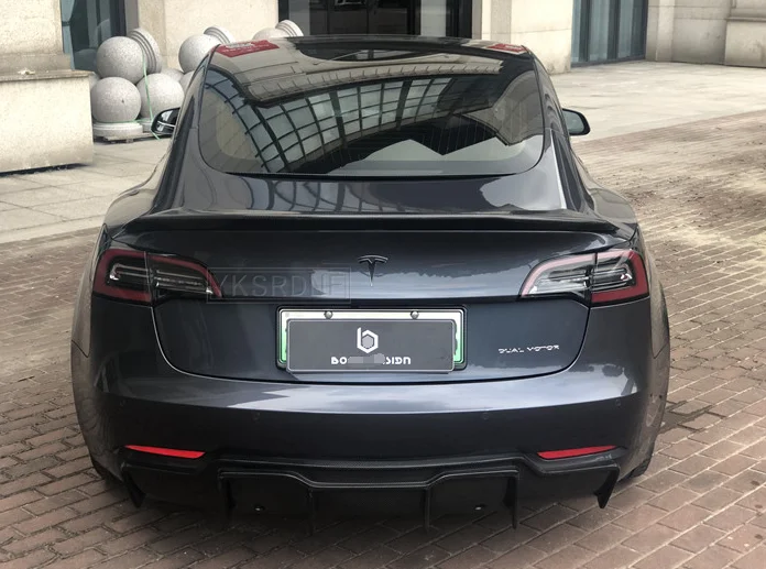 Задний спойлер из углеродного волокна для Tesla Model 3 2017-2020