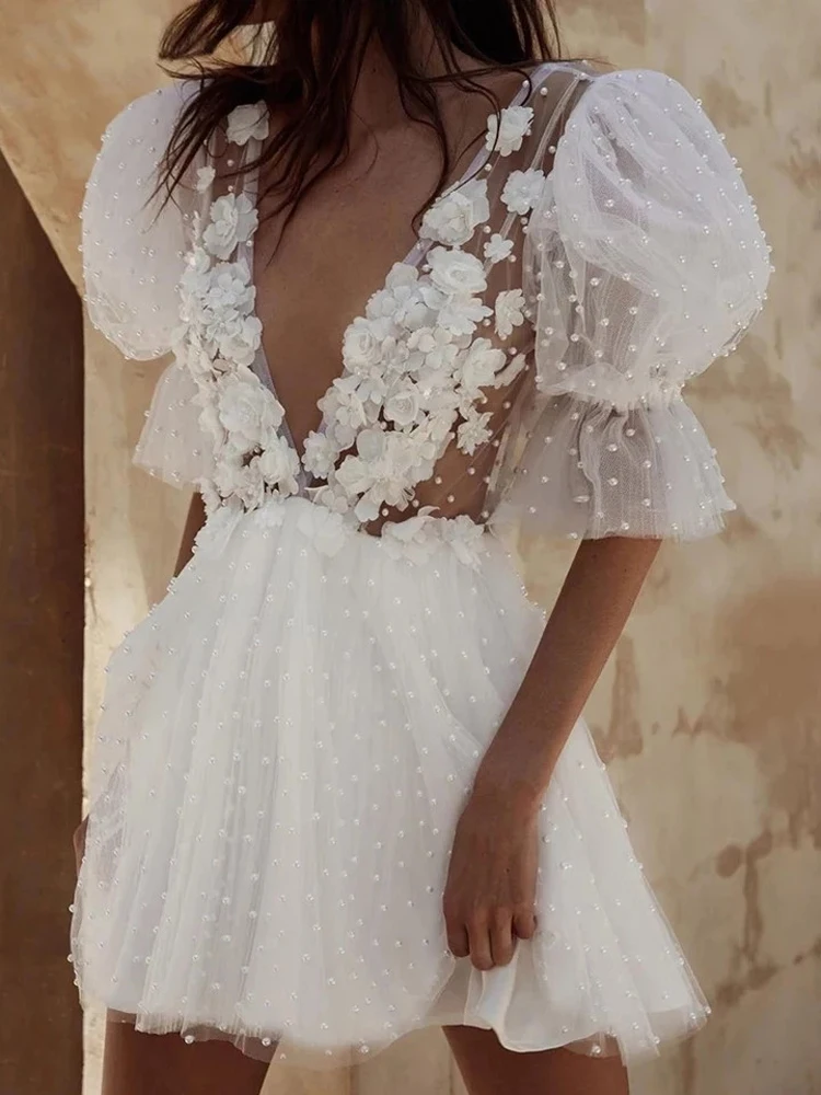 

Свадебное платье, короткое Тюлевое с V-образным вырезом и полурукавами, украшенное жемчугом, официальное свадебное платье, сексуальное, с ля...