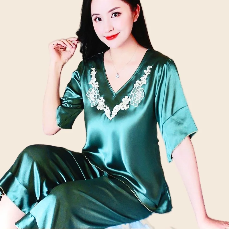 Womens Pajama Sets Night Wears Silk Rayon Pajamas Cozy Soft Pijamas Fashion Lace Print Big Size 2Piece/Set Luxury Home Clothes