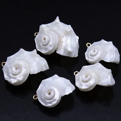 Натуральная ракушка подвеска белая 18-30 мм