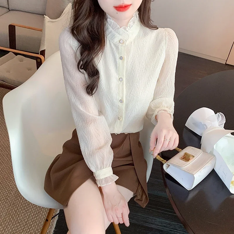 Женская шифоновая блузка с длинным рукавом оборками