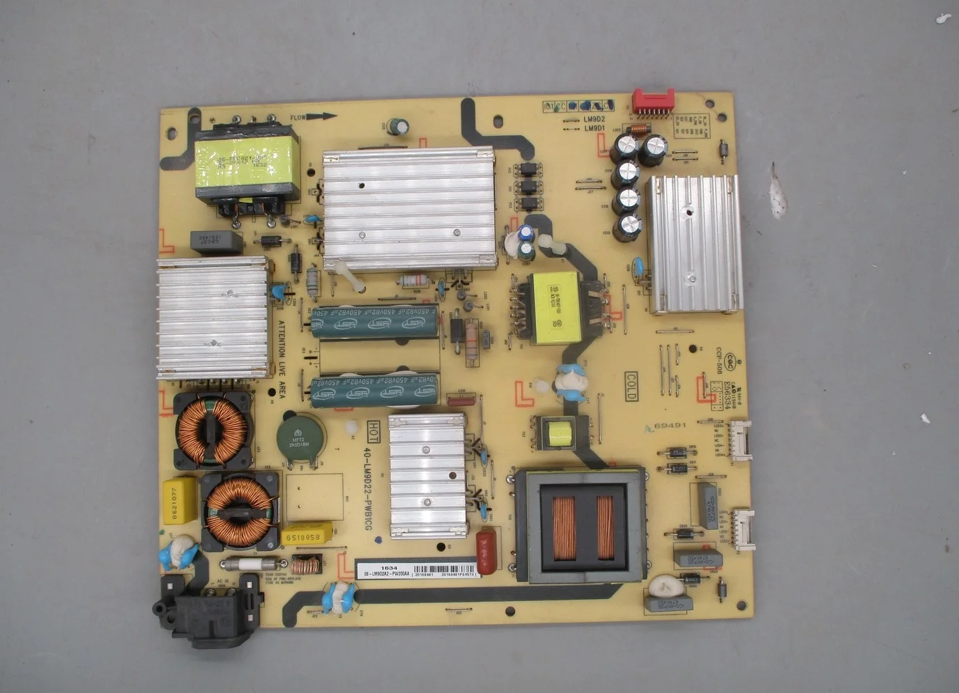 

Disassemble for TCL l55p1-cud power board 40-lm9d22-pwb1cg 08-lm9d2a2-pw200aa