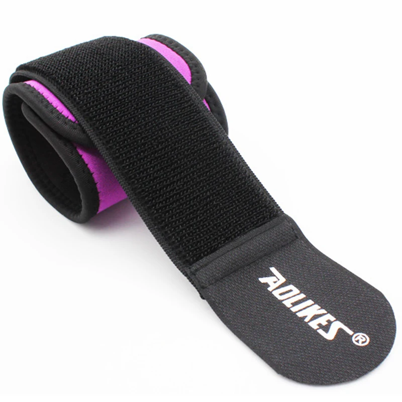 

Wrist Band Breathable Sweat Absorbing Strength Training Support Wrist Wrap Sports Supplies for Men Women SM