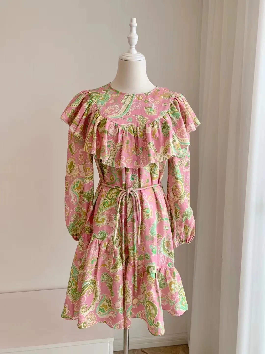 Women Cashew Flower Print Ruffles Cloak Sleeve Lace-up Waist Linen Mini Dress