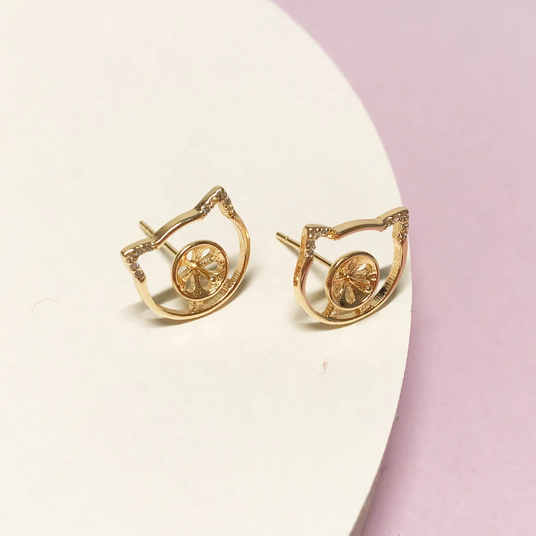 

Gold Color Plated Copper Lovely Swan and Cat Stud Earrings for Women 925 Silver Pin DIY Earrings Accessories DIY Jewellery