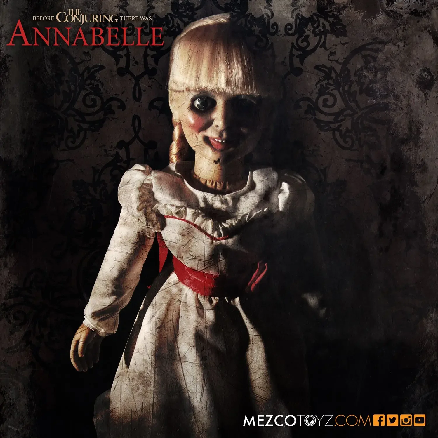 

Original Mezco MDS Annabelle / Annabelle Doll Prop Replica Action Figure Deluxe Edition Model Toys Christmas Gift in Stock