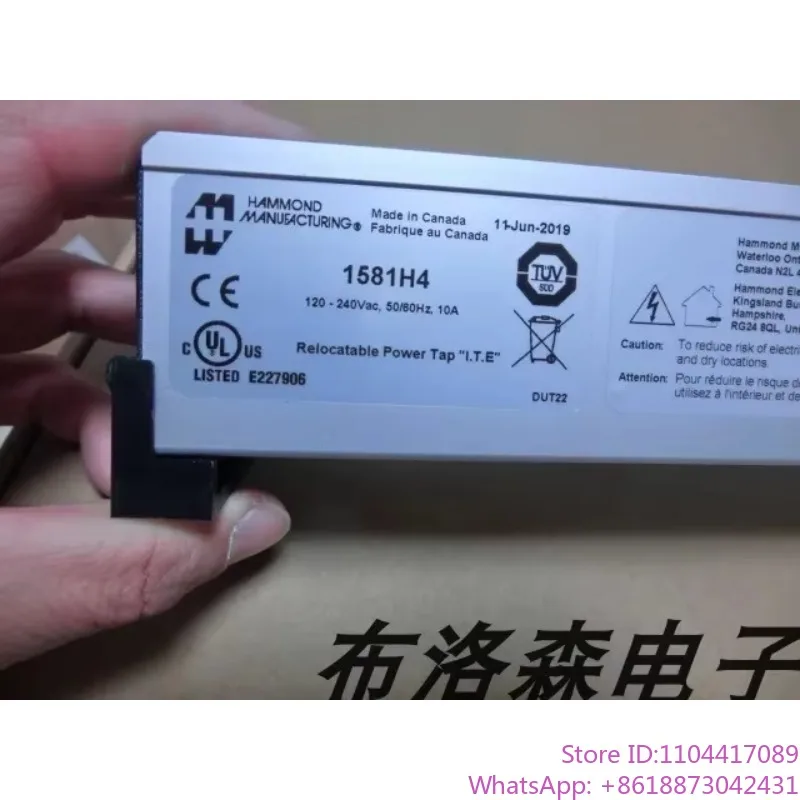Фото HAMMOND 1581H4 4-контактная промышленная металлическая розетка IEC для установки в панель, 230В 10А №1