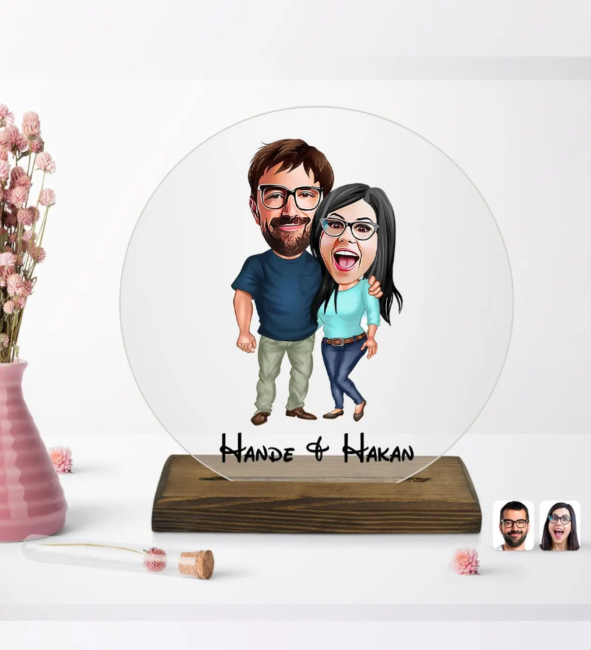 

Personalized valentine cartoon round wooden stand Biblo-109
