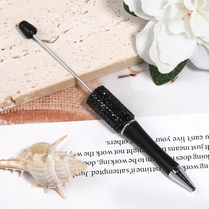 

Шариковая ручка с бисером