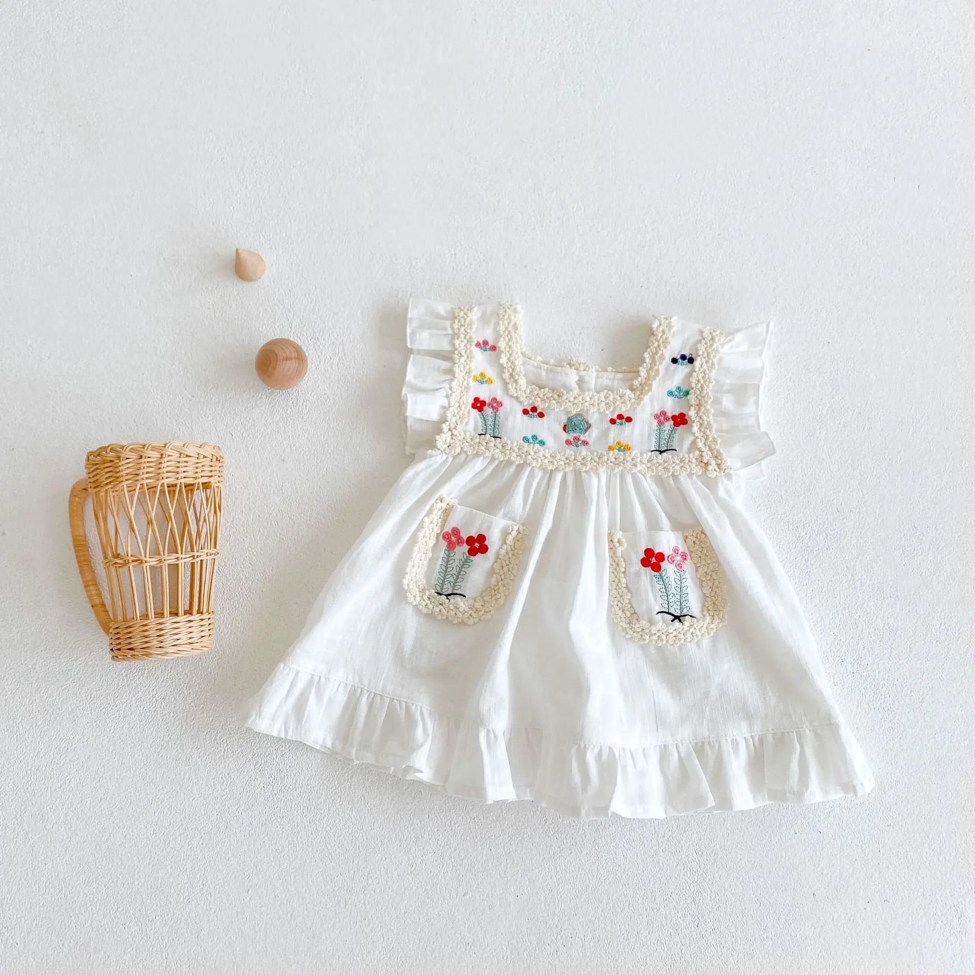 

Ins Baby Girls Infants 0-36M Banquet Dress For 100Days Birthday Wavy Edge Embroidered Brand Cotton Sleeveless White Skirt