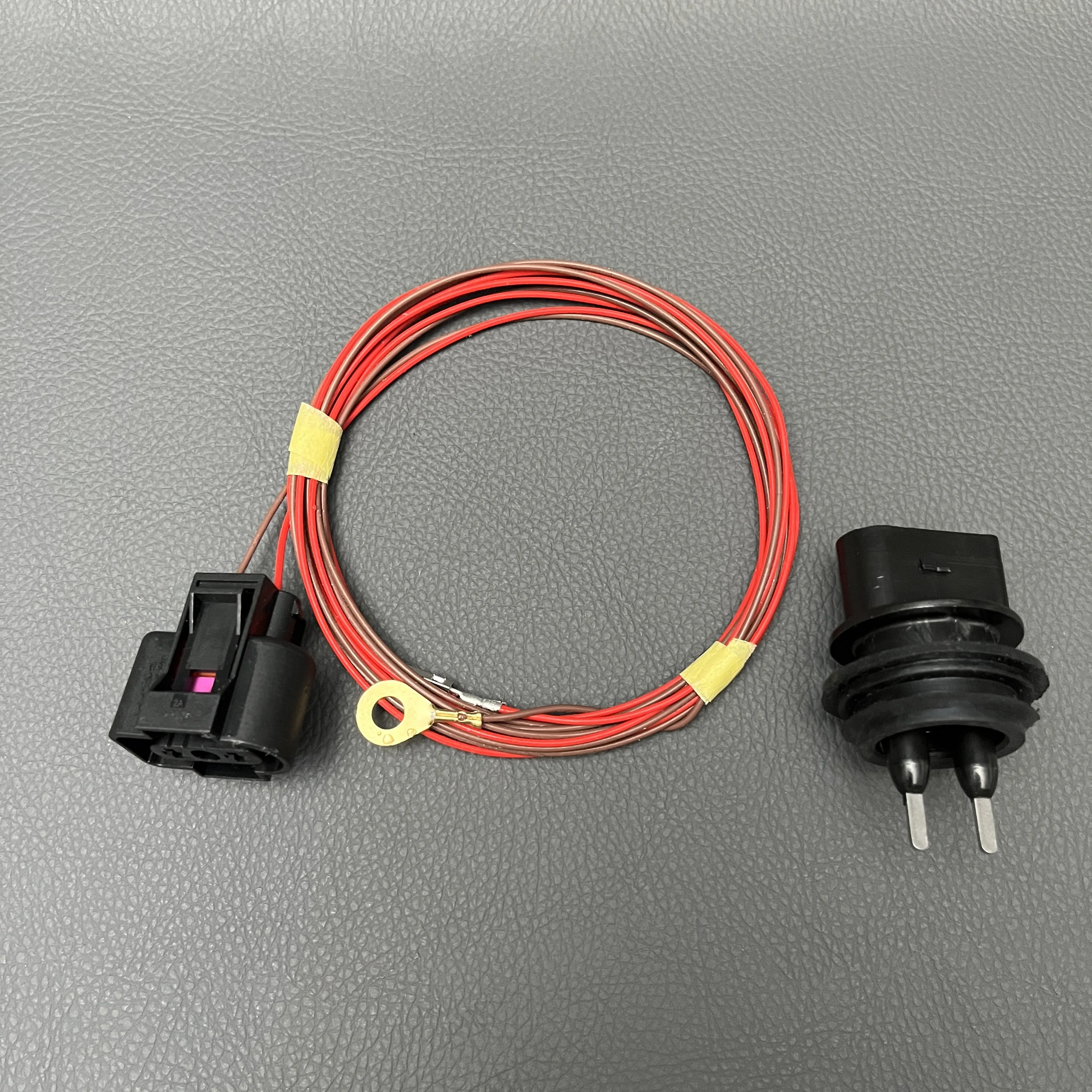 

OEM Датчик уровня жидкости для мойки стекла Датчик уровня воды Кабель 2 м 7 м 0919376 3CD 919376 Для Audi A6 R8 Q3 Q7 VW BEETLE Tiguan PASSAT