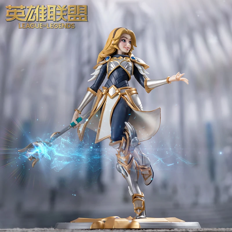 

Genuine Spot League of Legends Glorious Girl Lux Medium-sized Sculpture New Product Statue Ornaments Game Peripherals