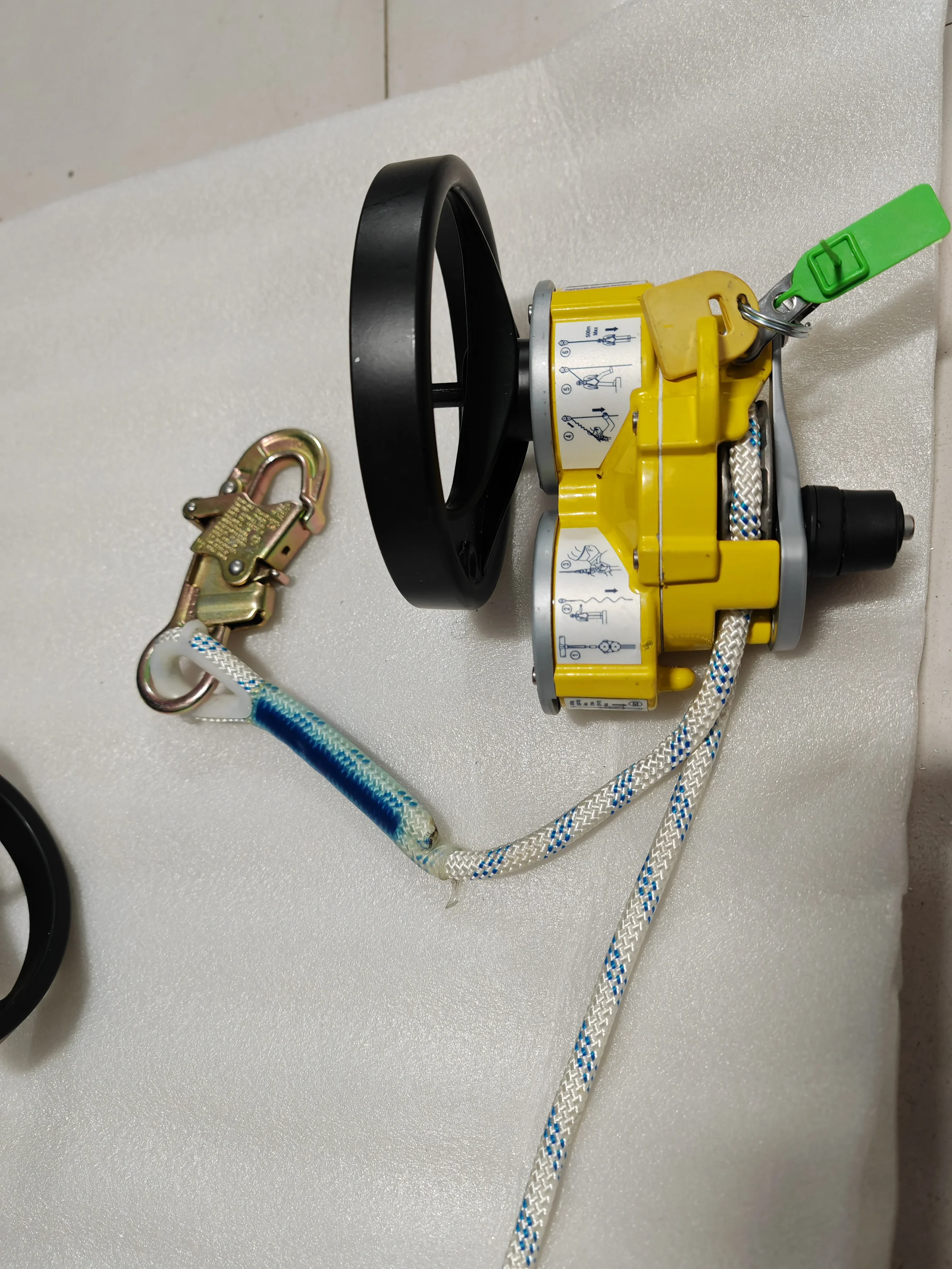 Веревочный гусеничный электродвигатель подъемный шкив 250 кг разрядник от