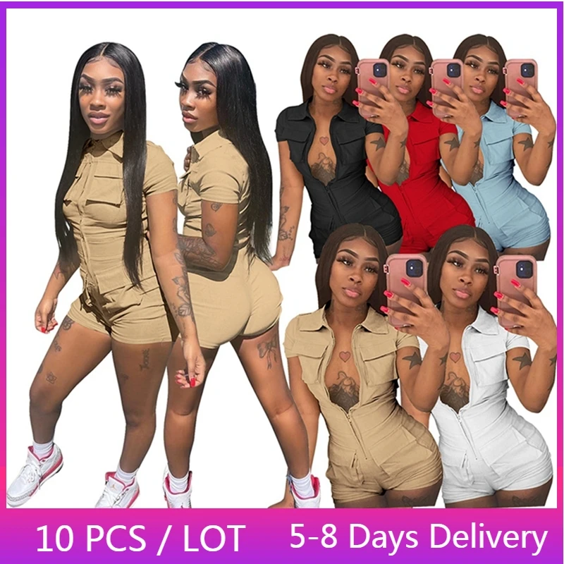 

Повседневный женский комбинезон на молнии с коротким рукавом