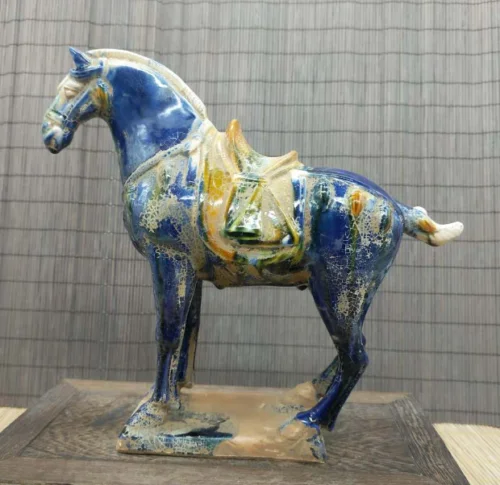 

Collect China Ceramics Tri-Color Glazed Pottery Tang Dynasty War-horse Statue