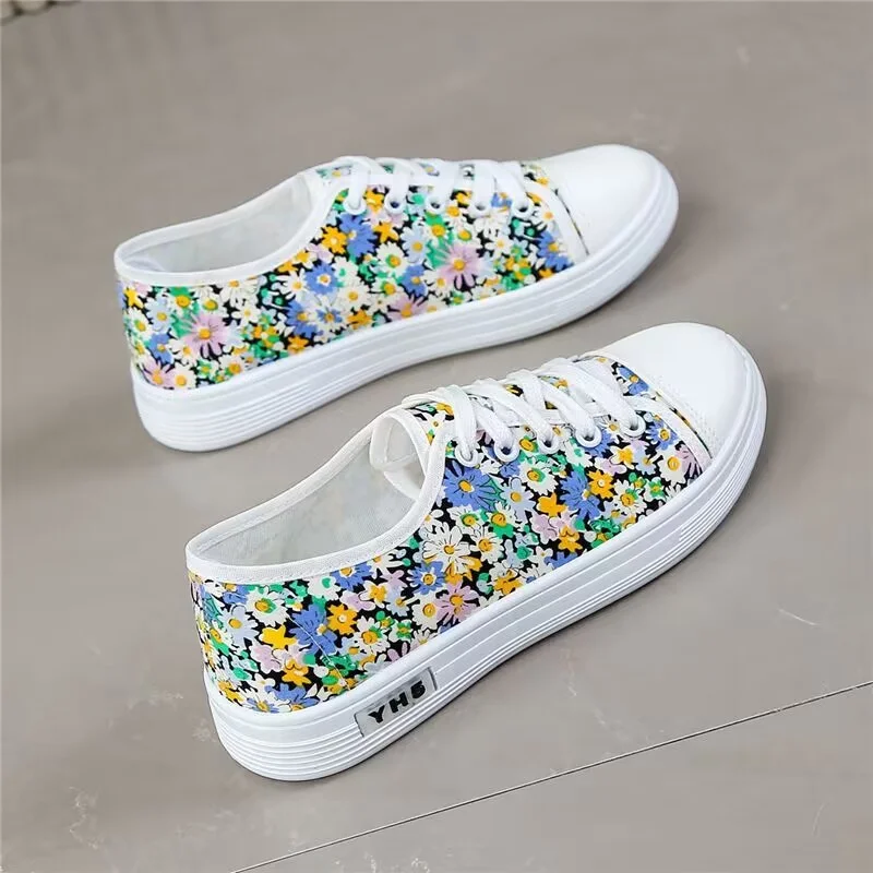 

Hand-made low-top canvas shoes classic casual everything with flower edging thick sole inside increase large size women 35-40