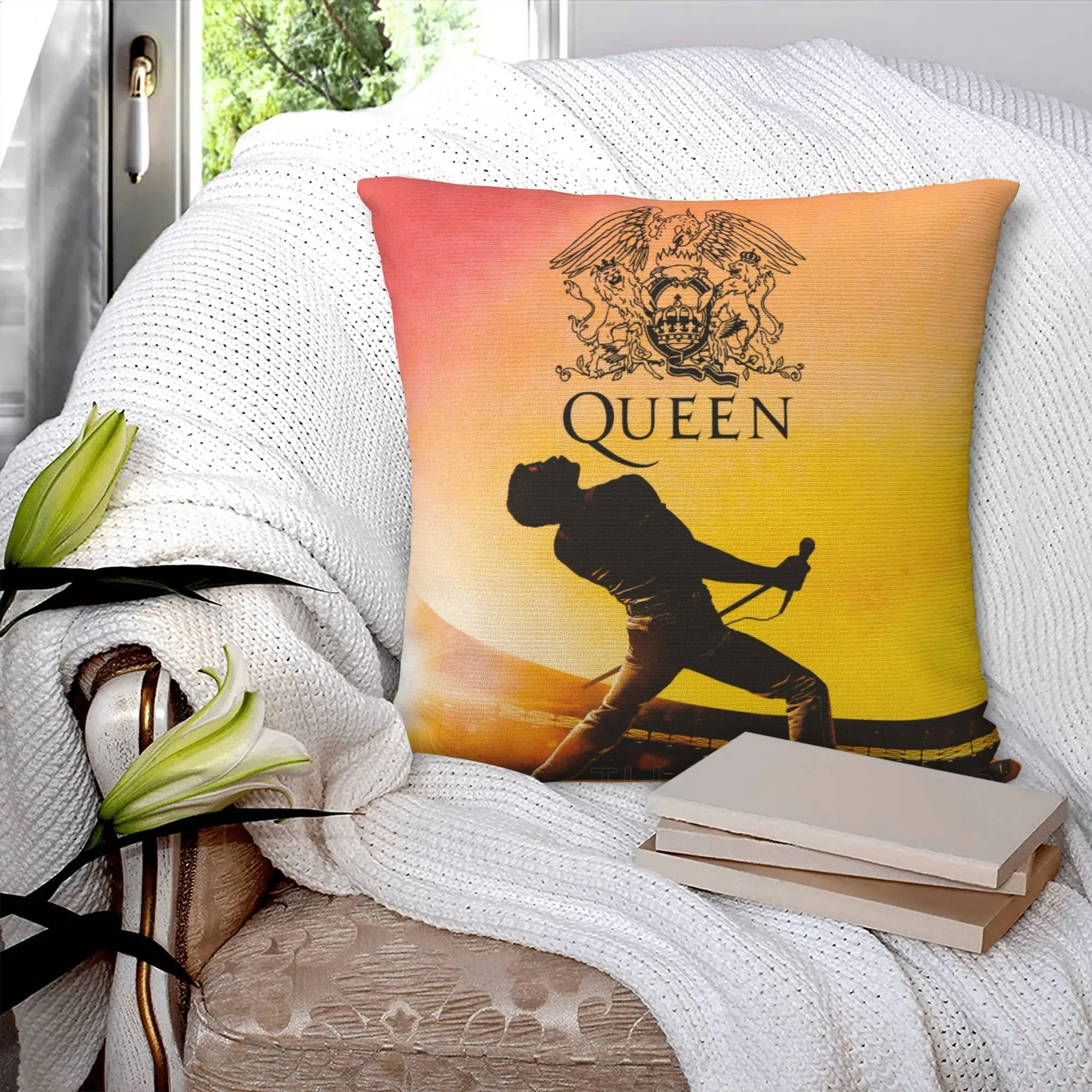 Фото Чехол для подушки Freddie Mercury Queen Rock Band, декоративная наволочка из полиэстера, художественная наволочка 18x18 дюймов, домашний декор для дивана №4