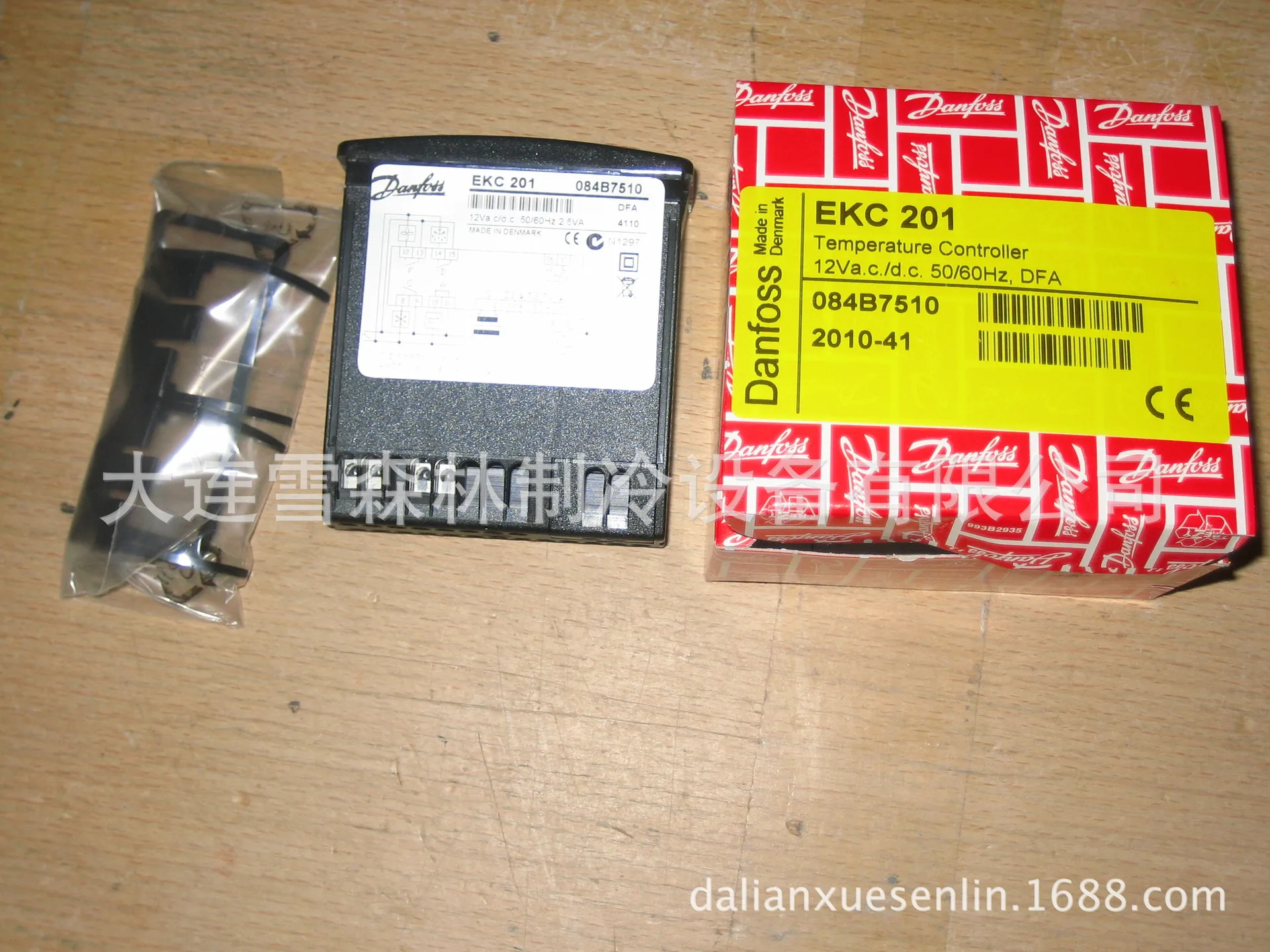 

Danfoss ETS Controller Eks211 084b404, Ekc201 084b7510