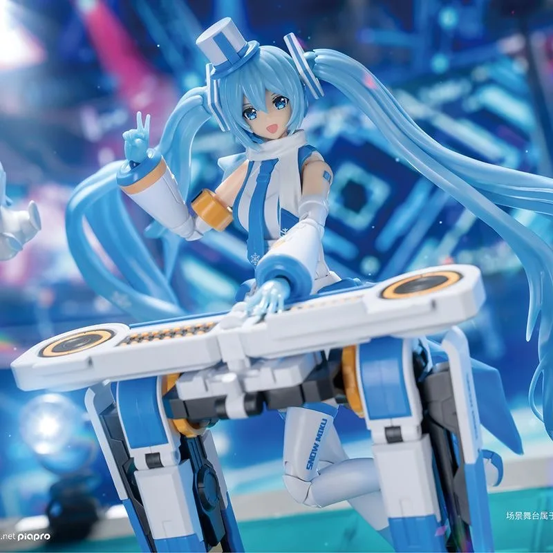 Фото Коллекционная сборная пластиковая фигурка Hatsune Miku Snow Miku от Originate Soskill: милая модель для сборки №2