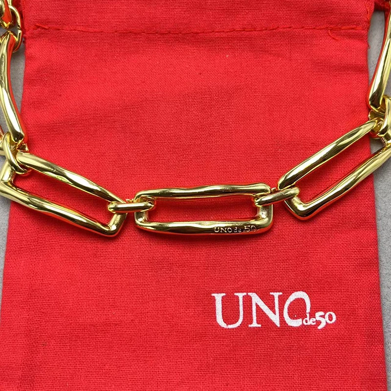 

2023 UNOde50 New European and American Hot Selling Fashion Trend High Quality Luxury Necklace Women's Romantic Jewelry Gift Bag