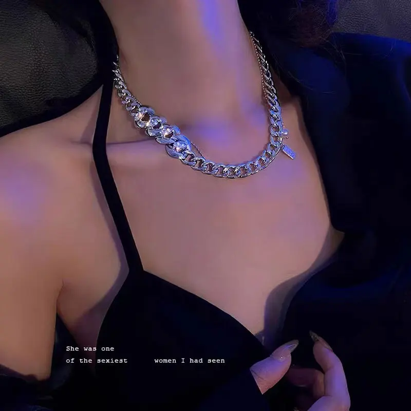 

New Rhinestones Chain Necklace for Women Hip Hop Metal Cuban Chain Delicate Zircon Choker Necklace Rapper Sweater Chain Torques