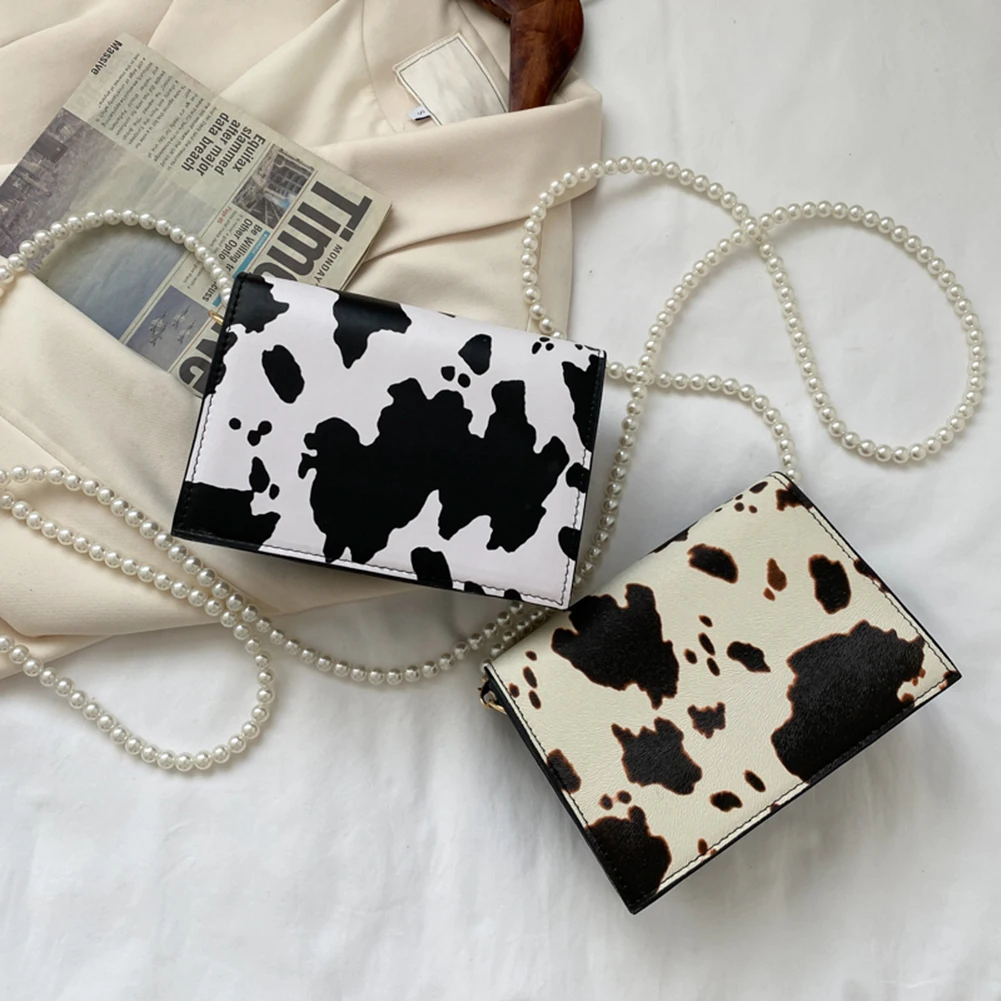 

Дизайнерская Женская сумка через плечо, сумочка на цепочке с молочным узором и жемчугом, мессенджер-тоут на плечо из искусственной кожи с от...