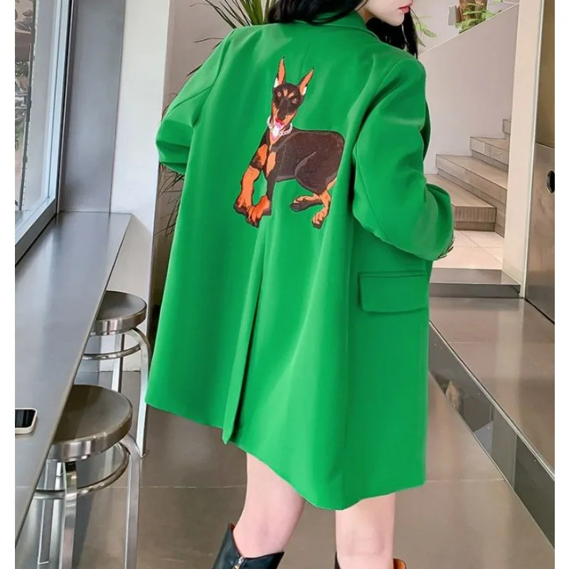 Черный блейзер с вышивкой, женский весенне-осенний новый корейский вариант, свободный нишевый дизайн, повседневный темпераментный костюм, удобный 2025 (art.: 3920c8b0c73eb) - 3920c8b0c73eb