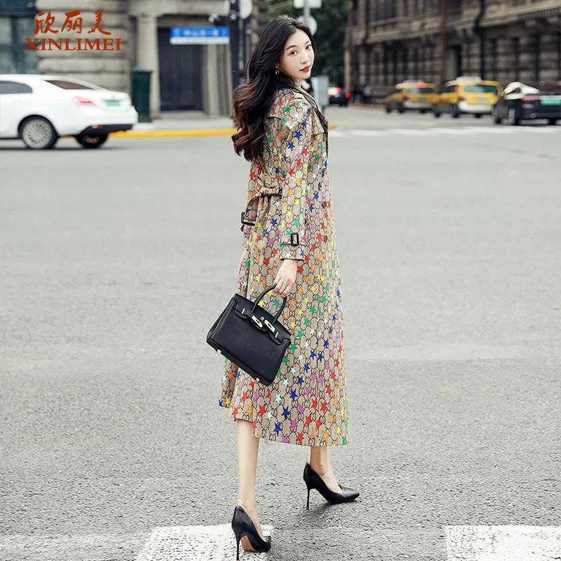 

Популярный тренчкот в этом году, новинка 2023, высококачественное стильное облегающее длинное пальто средней длины, куртка в британском стиле