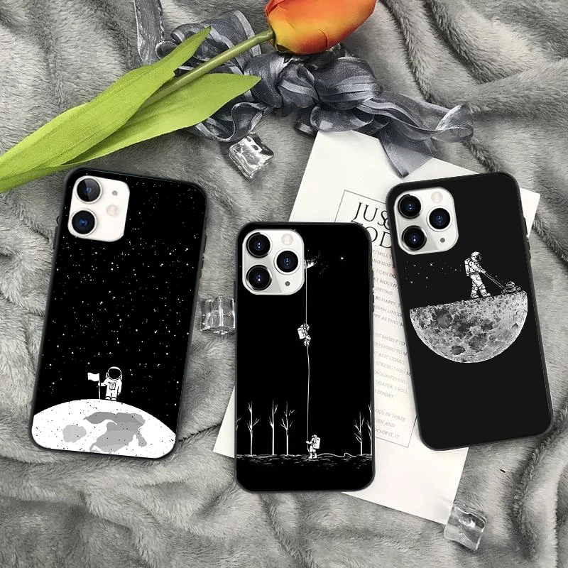 

Outer Space Planet Astronaut Stars Moon black Phone Case for iPhone 11 12 13 mini pro XS MAX 8 7 6 6S 5s Plus X SE XR 2020