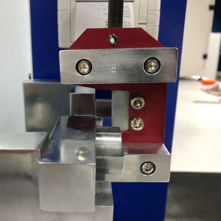 Высококачественная машина для испытания ударов с маятниковым Izod Charpy