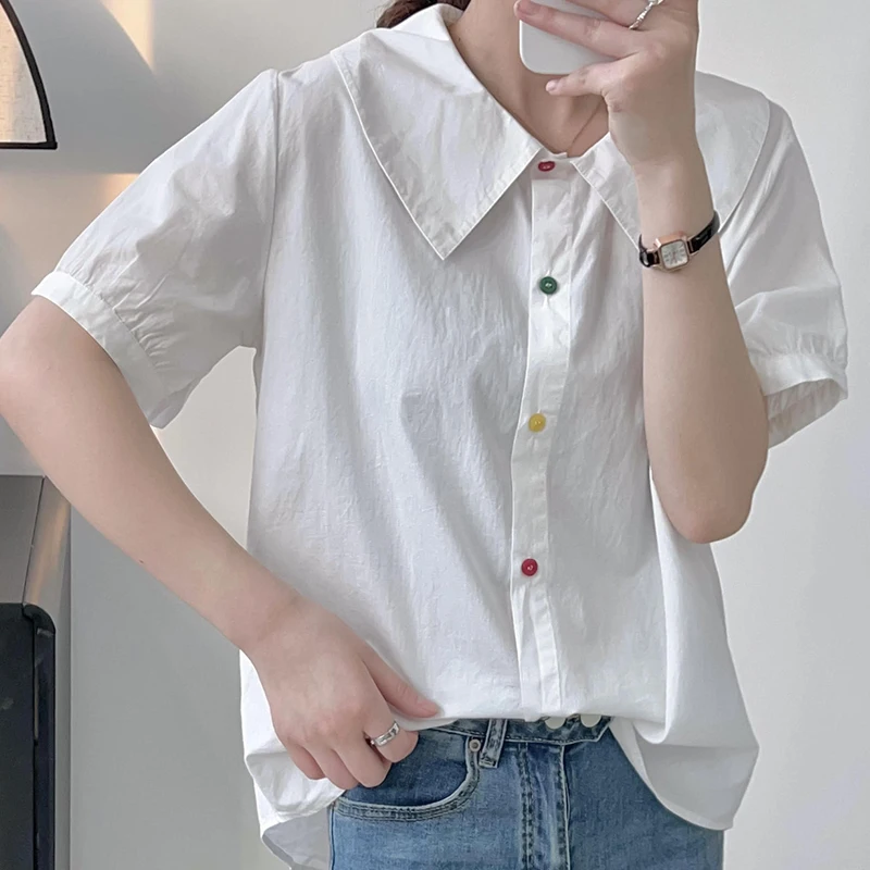 

Рубашка женская с воротником «Питер Пэн» и короткими рукавами