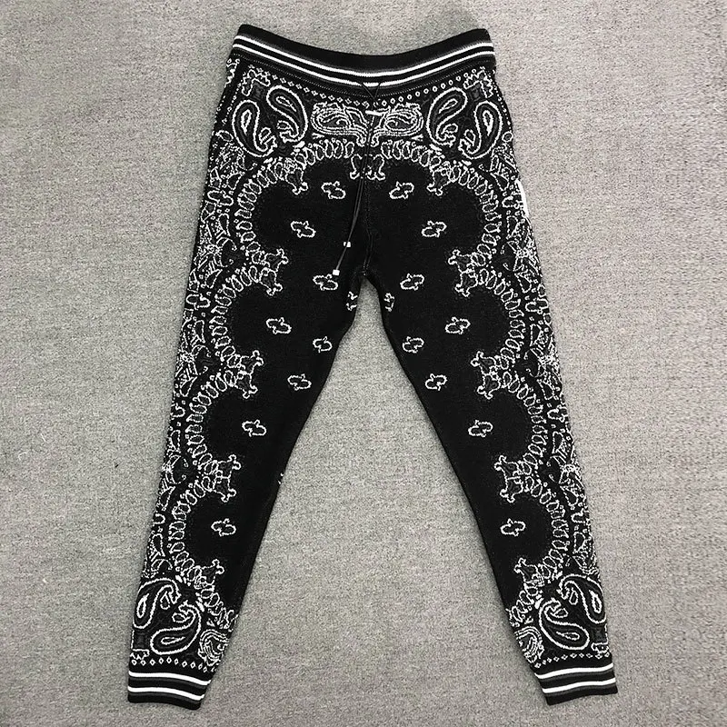 High Quality Embroidered Vintage Paisley Print Men Black Pants Cashmere Knitted Pants Men Fall Sweatpant Social Club Outfits