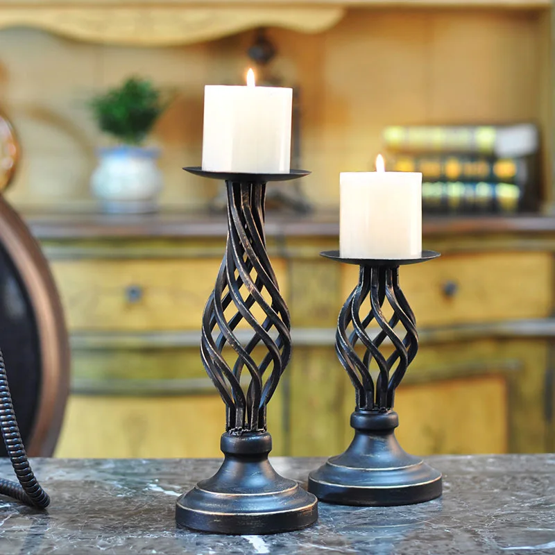 

Retro Candlestick American Metal Hollow-out Candlestick Wedding Candlelight Dinner Props Household Furnishings Candle Holder