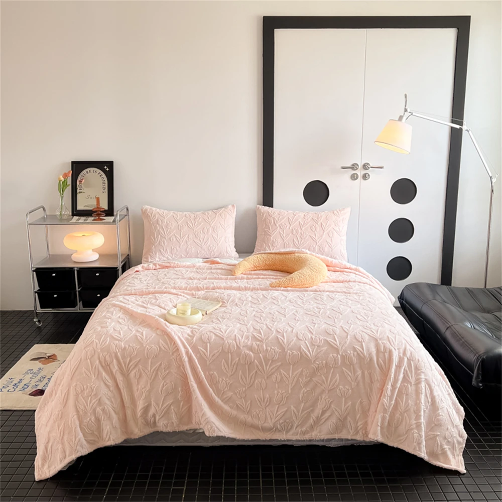 Женское жаккардовое одеяло с розовым тюльпаном мягкое теплое удобное Флисовое