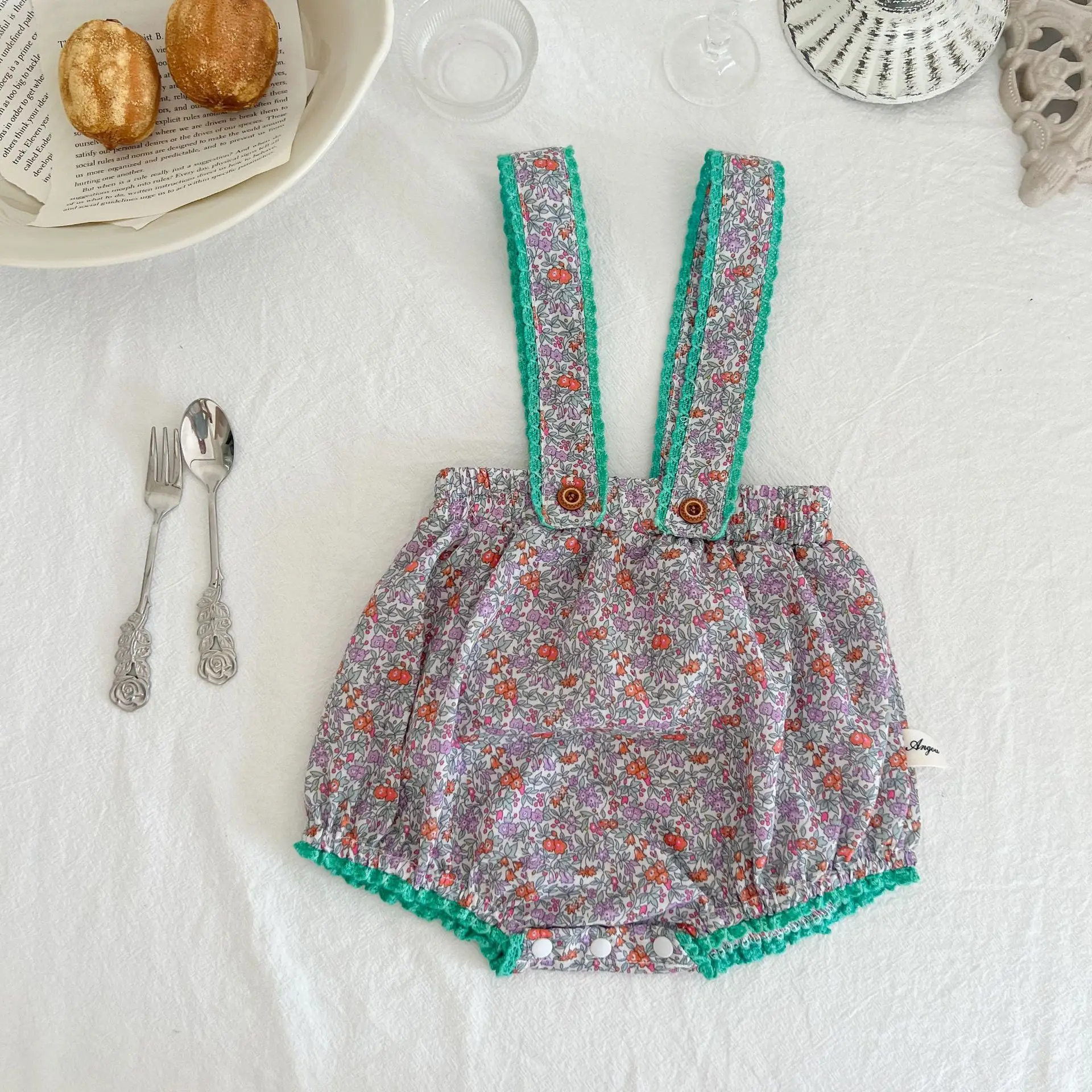 2022 Autumn New Baby Girl Sleeveless Floral Jumpsuit Cotton Newborn Toddler Strap Pants Baby Girl Cute Romper Princess Clothes