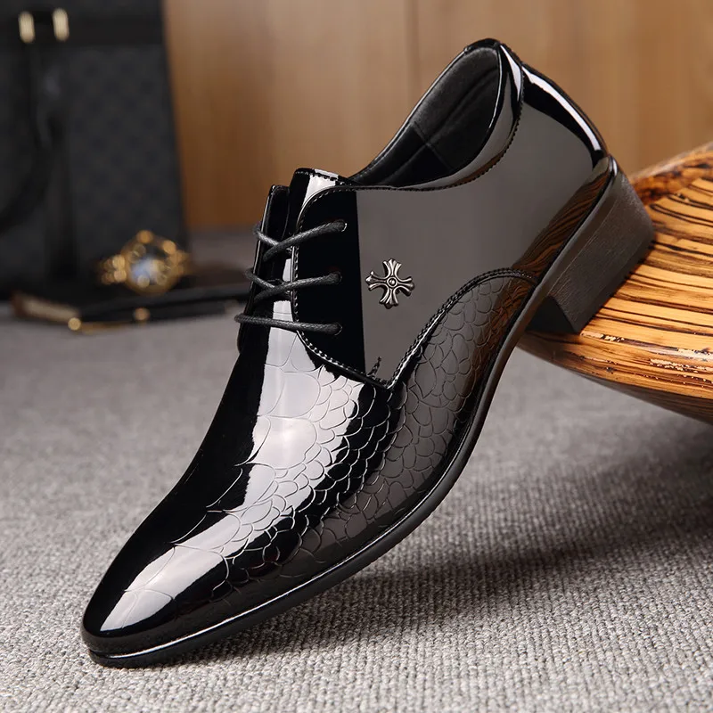 

Oxford Shoes for Men Luxury Patent Leather Wedding Shoes Pointed Dress Shoes Plus Size Men Shoes Zapatos De Vestir Hombre