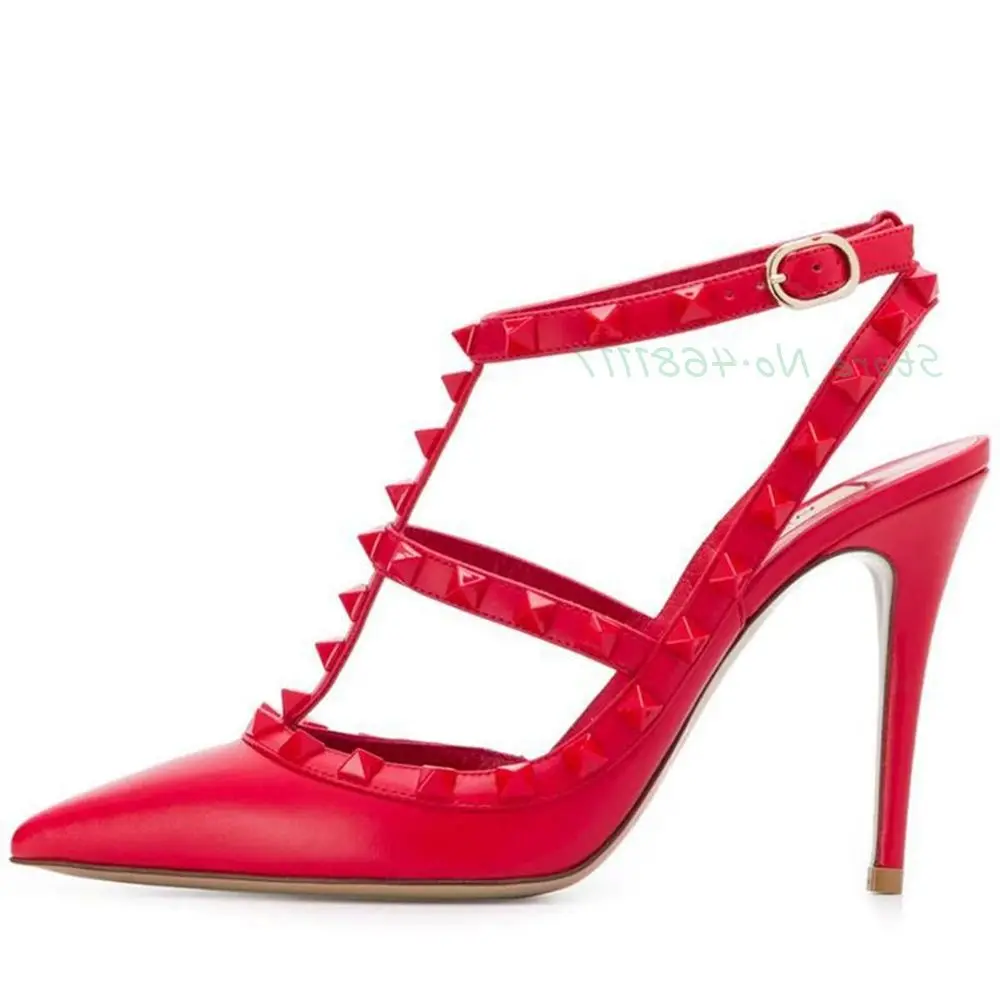 Туфли-лодочки женские с заостренным носком заклепками и ремешком на пятке