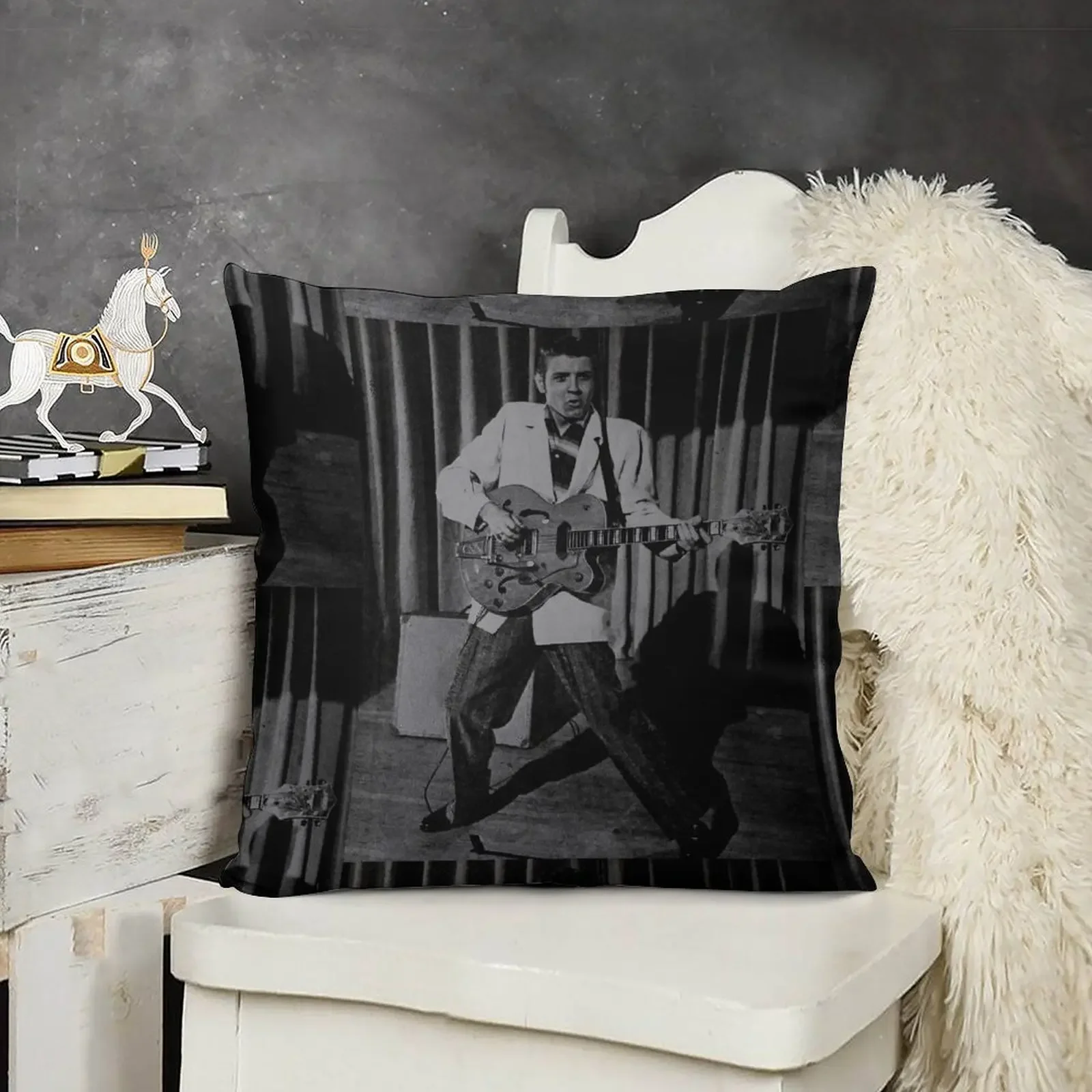 Rock n'roll Pioneer Eddie Cochran декоративная подушка предметы домашнего декора