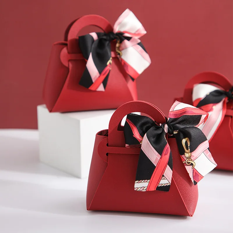 

Кожаные подарочные коробки Mini Goody 100 шт