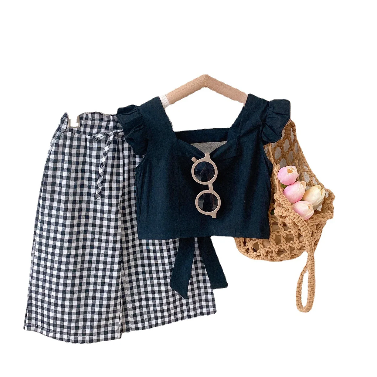 

Детский костюм для девочек 2023 Летний Тонкий стильный топ + повседневные широкие брюки с защитой от комаров, детская одежда