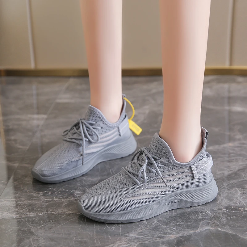 

Ladies Safety Tennis Shoes Non-slip Wear-resistant Sports Shoes Summer New Breathable Women's Shoes Fashion Trend Women's Shoes