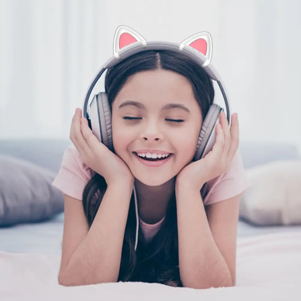 

Universal Wireless Earbuds Cat Earmuffs Lightweight Cat Ear Pendant Headphone Headset Decorations Earphone Accessories Silicone