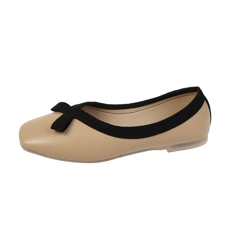 Кроссовки женские с квадратным носком повседневная обувь однотонные базовые на