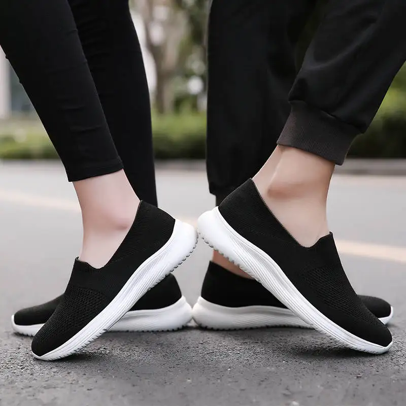 

Super Light Running Shoes Women Original Brand Tennis Sports Shoes Woman New Chunky Sneakers Funny Sport Sneakers Woman Tennis