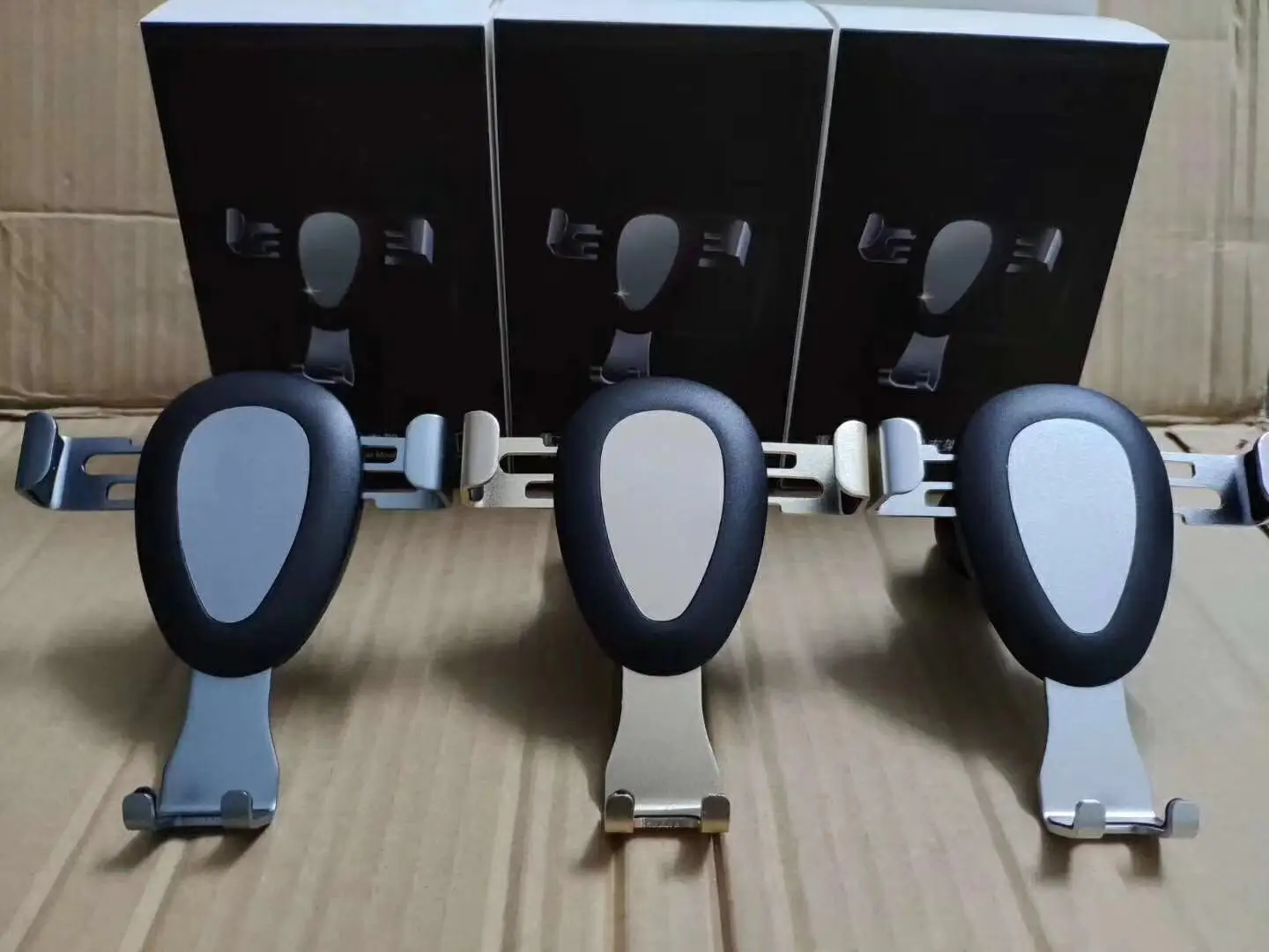 

Metal Gravity Mobile Phone Bracket Car Air Outlet Phone Bracket Car Bracket Navigation Bracket