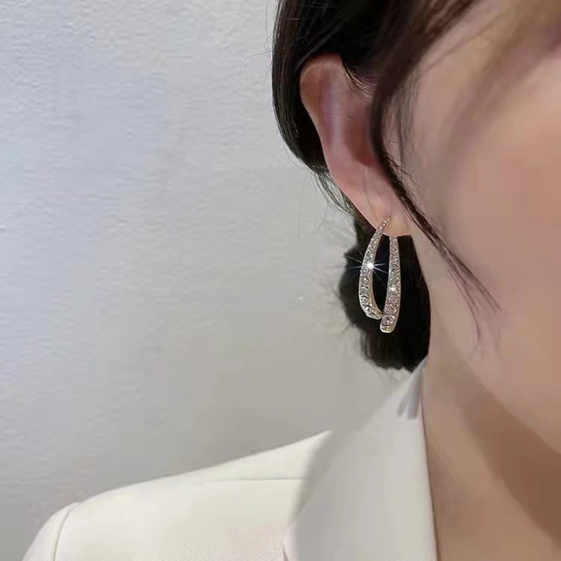 

Lycorisradiata Flower Petals Pendant Korean Fashion Diamond Inlay Women Ornaments Gold Plated Silver Stainless Steel Earrings