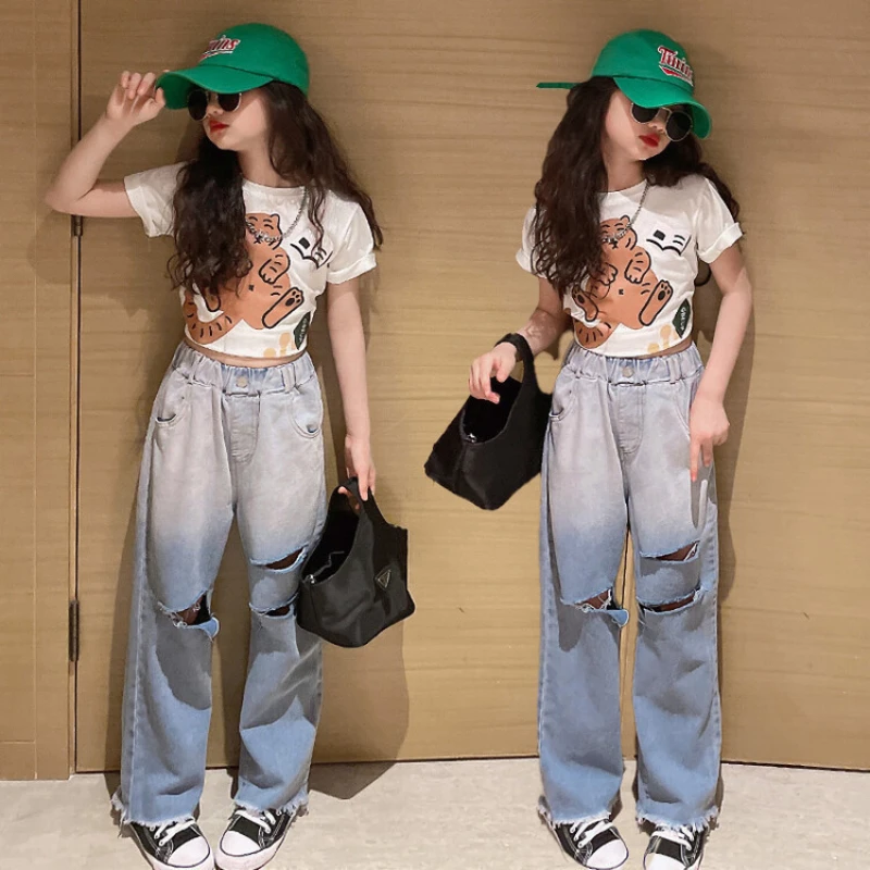 

Teenage Girls' Summer Cartoon Cute Cotton Sports Suit 2023 Korean Children's Thin Top + Jeans Two-piece Set Tracksuit for Child