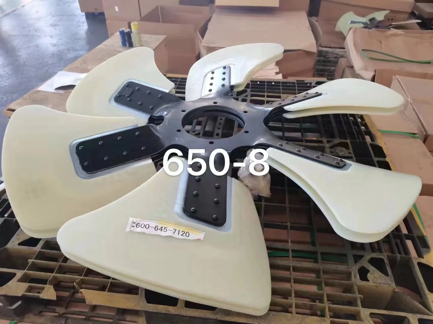 Детали двигателя 6D114 лопасть вентилятора 6D125 охлаждающий вентилятор 600-635-5870 для