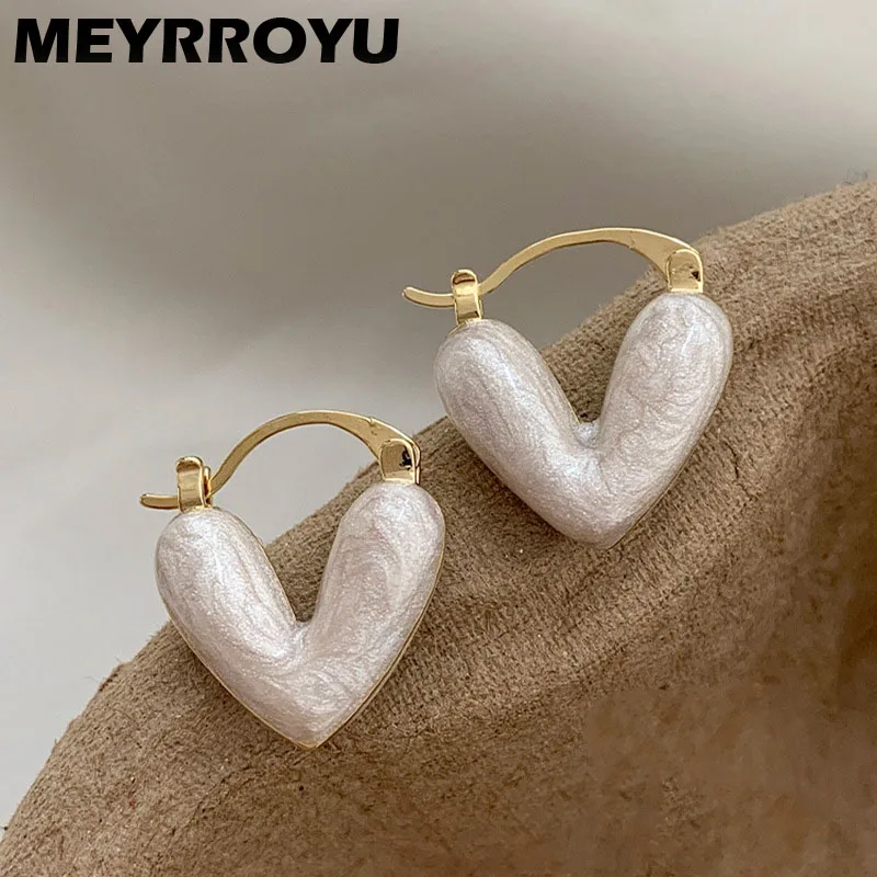 

MEYRROYU Delicate White Glaze Heart Earrings For Women Girl Sweet Cool Fashion New Jewelry Gift Party Wedding серьги женские
