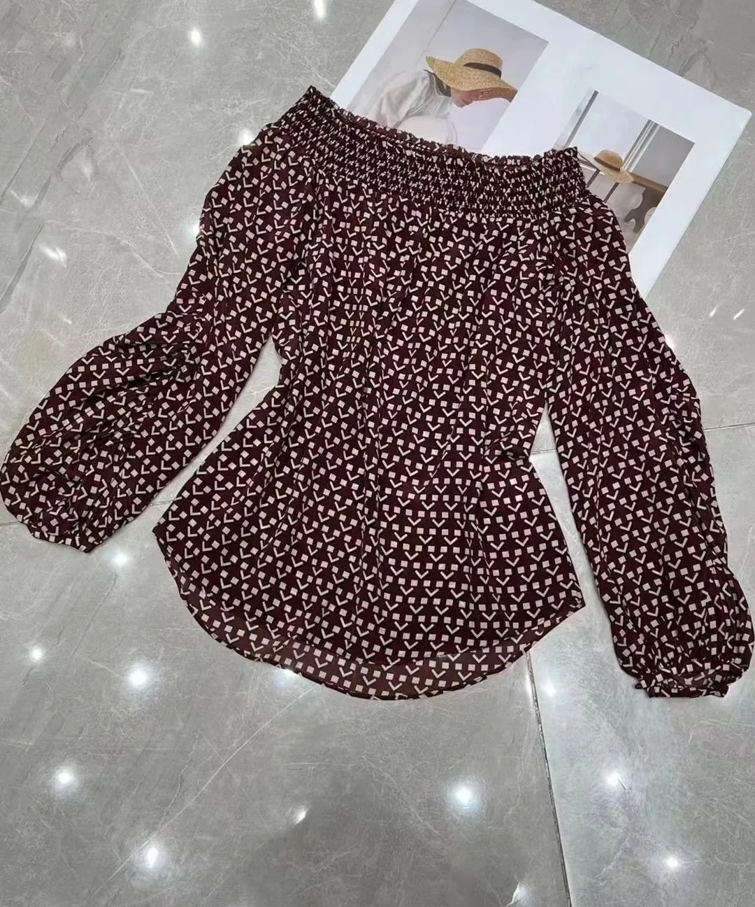 

Top T-shirt Sweatshirt Woman Shirt Blouse Long Sleeve Fashion 2022 Clothing Female Silk Slash Neck Bubble Sleeve Top